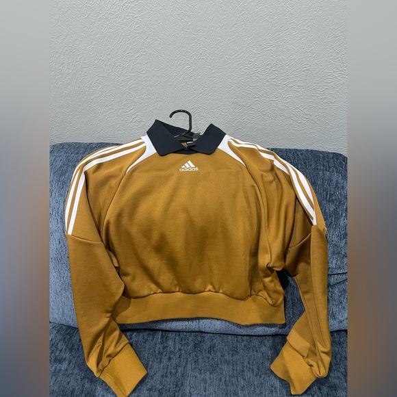 adidas Tops - Adidas Black and Gold Top With Black Collar Size Small Excellent Condition